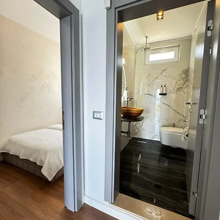 ホテル Luciano 3*