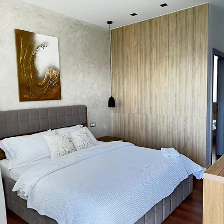 Hotel Luciano 3*